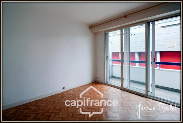 Dpt Vienne (86), à vendre POITIERS Gare Centre-ville, appartement T3 de 63,36 m² avec cave et place de parking privative
