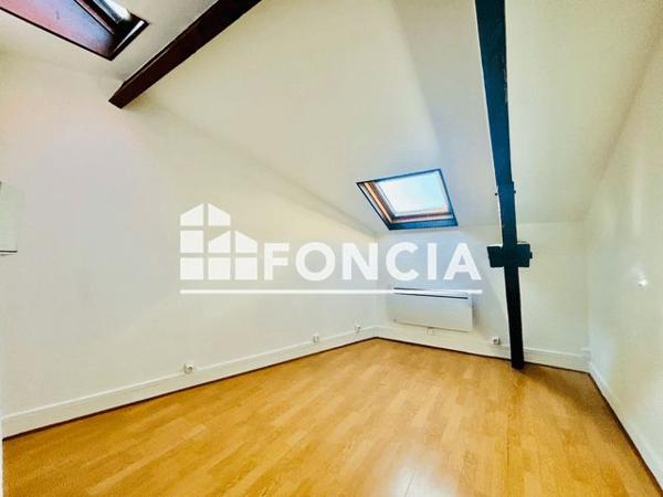 Location Appartement 3 pièces 46.35 m² - 9-11 RUE GEORGES CLEMENCEAU Versailles 78000