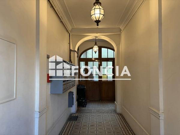 Location Appartement 3 pièces 46.35 m² - 9-11 RUE GEORGES CLEMENCEAU Versailles 78000