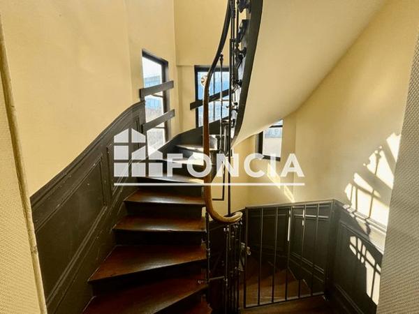 Location Appartement 3 pièces 46.35 m² - 9-11 RUE GEORGES CLEMENCEAU Versailles 78000