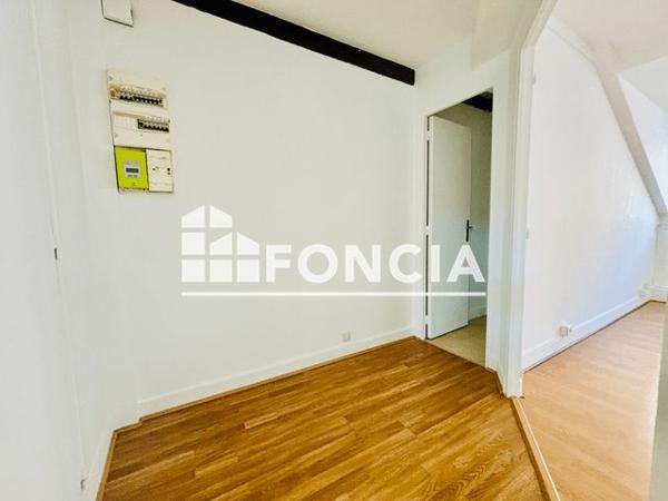 Location Appartement 3 pièces 46.35 m² - 9-11 RUE GEORGES CLEMENCEAU Versailles 78000