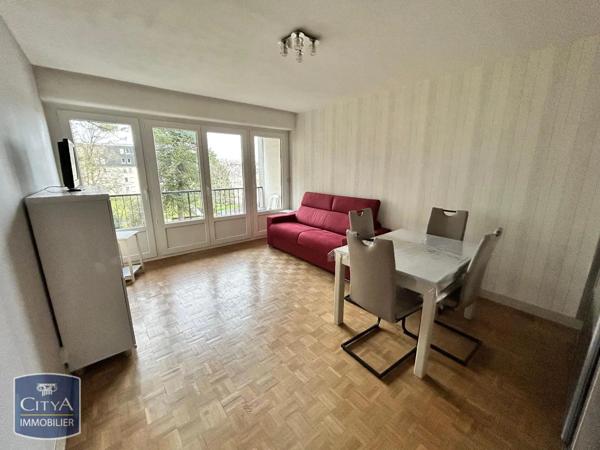Appartement à louer 1 pièce 35.93m²