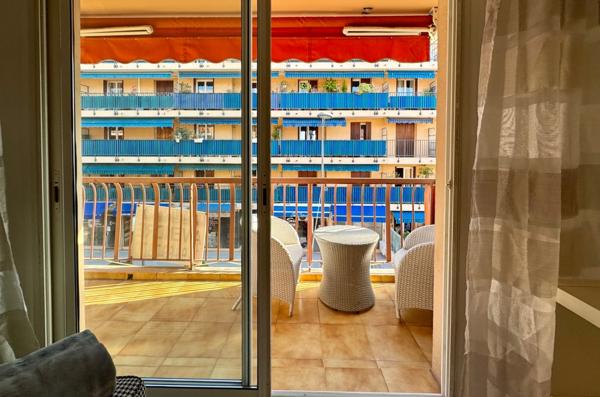 Golfe Juan - A Vendre appartement type 3 pièces 61 m2 - Quartier gare, centre ville & plage