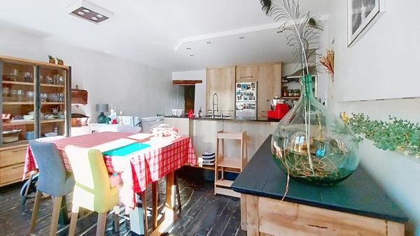 MAGNIFIQUE MAISON EN PLEIN COEUR DU VILLAGE