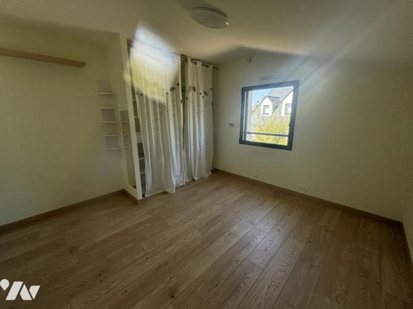 MAISON 5 CHAMBRES 160M²