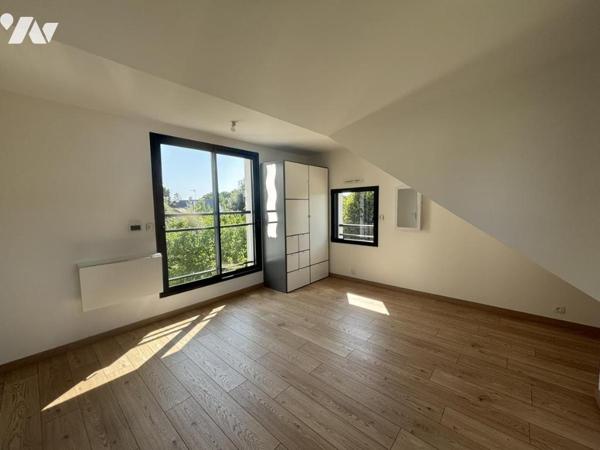 MAISON 5 CHAMBRES 160M²