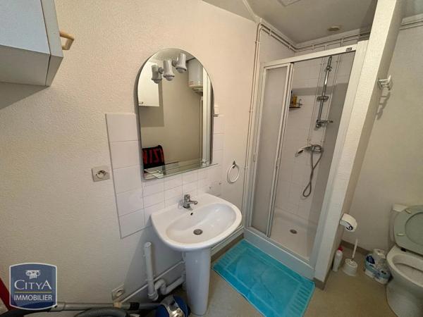 Appartement à louer 2 pièces 39m² Bergerac (24100)