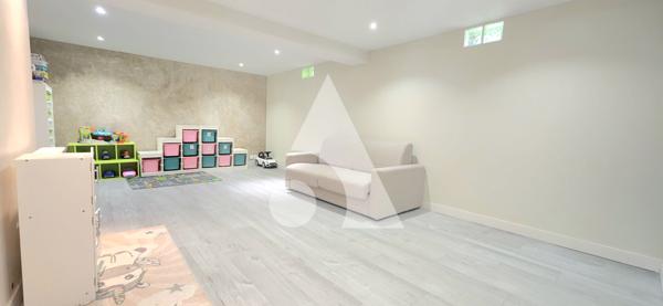 Maison 10 pièces 192 m2