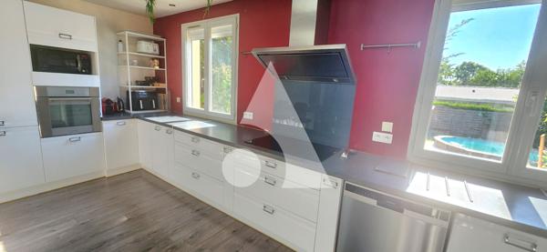 Maison 10 pièces 192 m2