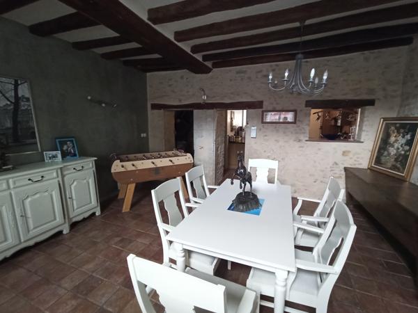 Maison de caractère, 170 m², 1295 m² de terrain 4 chambres