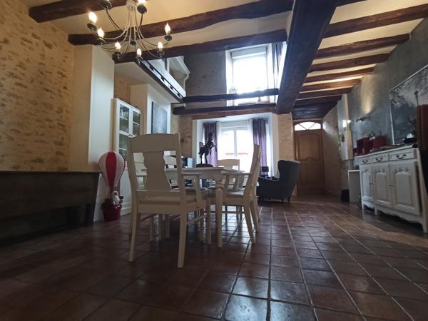 Maison de caractère, 170 m², 1295 m² de terrain 4 chambres