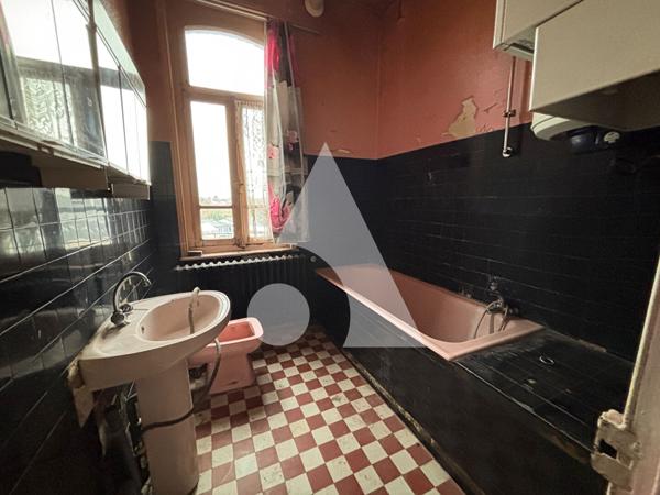 Appartement 3 pièces 84.04 m2