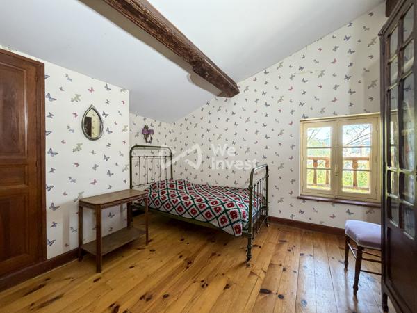 Maison ancienne de caractère – 229 m² – Vue montagnes – 7 chambres