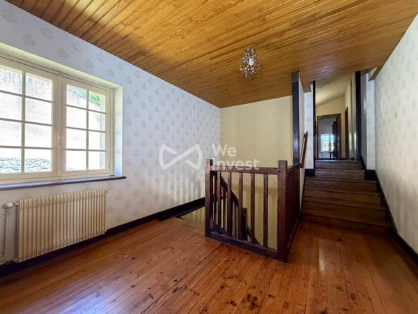 Maison ancienne de caractère – 229 m² – Vue montagnes – 7 chambres