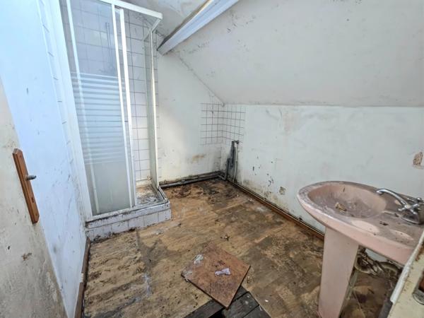 HIRSON (02) - 🏡 Vente maison individuelle avec terrain de plus de 8 ares 🍀