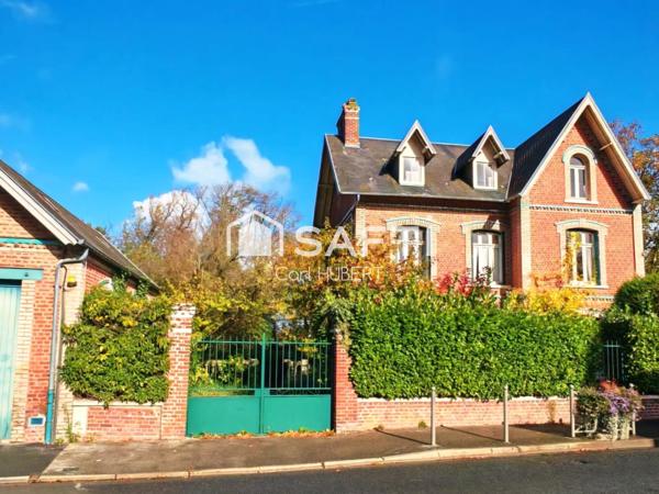 Villa rare et exceptionnelle, 275 m2 face baie