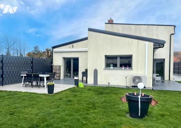 MAISON INDIVIDUELLE CONTEMPORAINE AU CALME