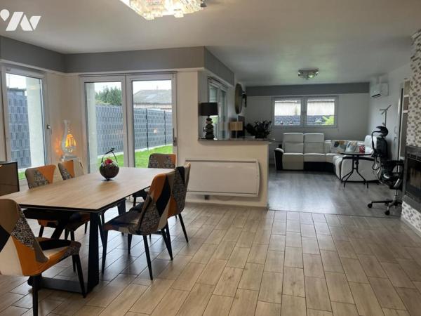 MAISON INDIVIDUELLE CONTEMPORAINE AU CALME