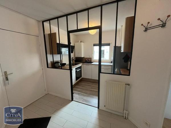 Appartement à louer 3 pièces 61.27m² Poitiers (86000)