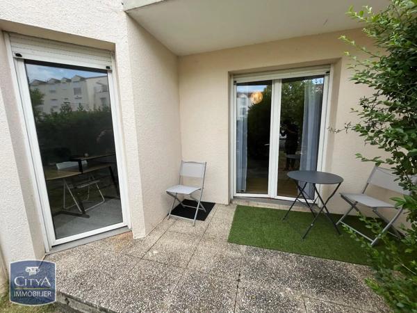 Appartement à louer 3 pièces 61.27m² Poitiers (86000)