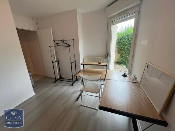 Appartement à louer 3 pièces 61.27m² Poitiers (86000)
