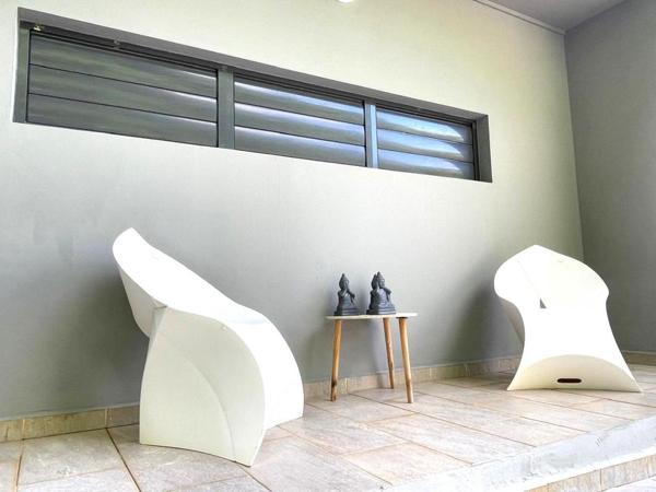 Route des plages à Remire Montjoly VILLA 5 pièce(s) 200 m2+PISCINE