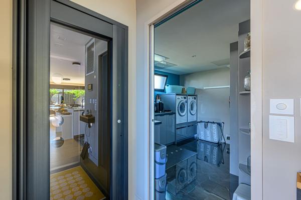 Vente Maison contemporaine Guidel 7 Pièces 184 m²