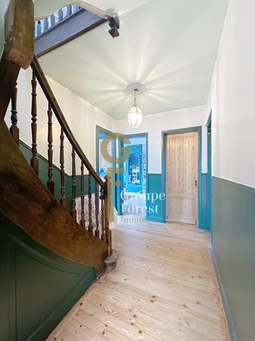 MAISON DE FAMILLE : 7/8 CHAMBRES, JARDIN, GARAGES