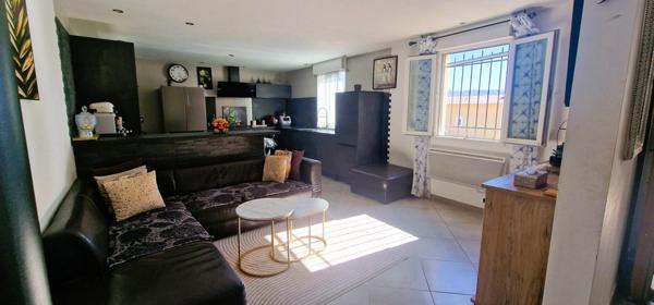 Maison familiale d'environ 100m² sur terrain de 574m² à APT