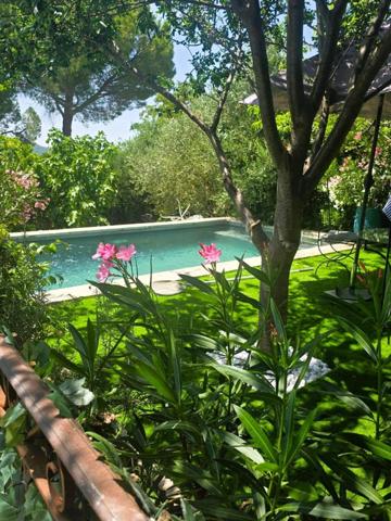 Maison familiale d'environ 100m² sur terrain de 574m² à APT