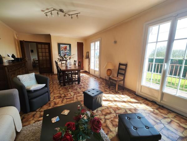 A proximité de Lisieux, beaux volumes