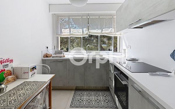 Appartement à vendre    2 pièces • 49,34 m2 Juan-les-Pins - Antibes