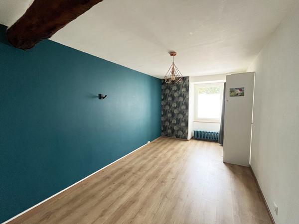 Maison ancienne avec du potentiel !