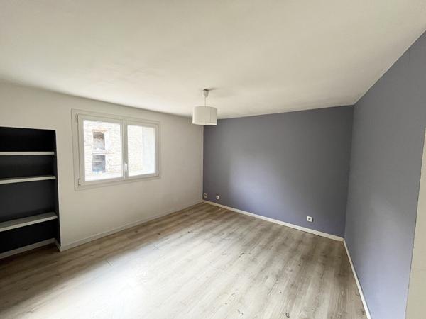 Maison ancienne avec du potentiel !