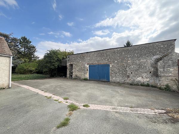 Maison ancienne avec du potentiel !