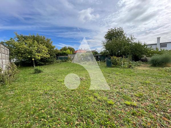 Terrain 930 m2
