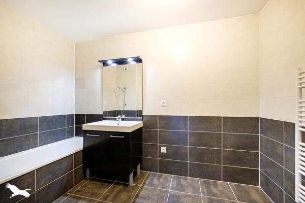 Appartement à vendre |  Bron |  4 pièces | 75 m²