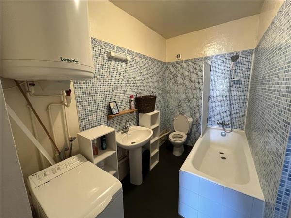 Appartement à louer 651 € CC BREST 2 p 49 m² DPE D