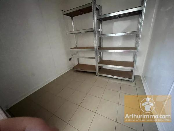 Location                                                      Maison
                        
                     4 pièces                      91 m2                     à Saint-Germain-du-Teil