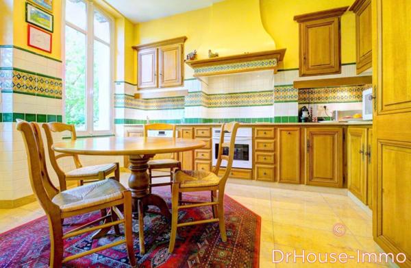 Maison à vendre 9 pièces de 237 m²