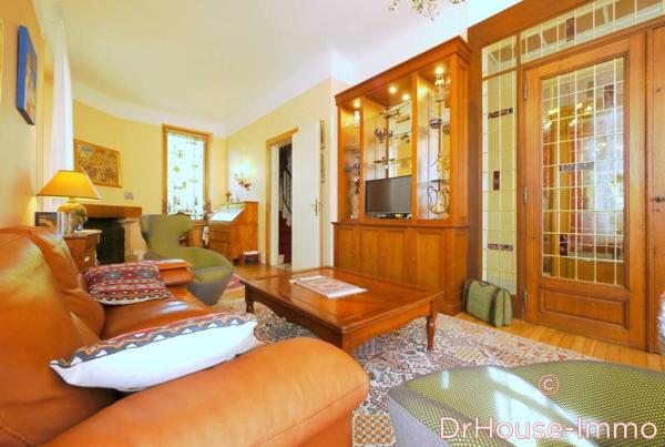 Maison à vendre 9 pièces de 237 m²