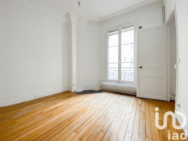 Appartement 2 pièces de 45 m² à Paris (75011)