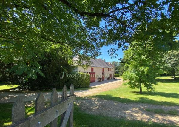 Superbe Château du début du XIXème à 3h30 de PARIS