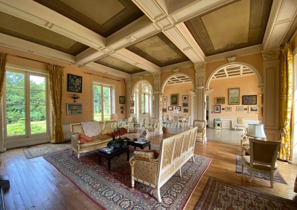 Superbe Château du début du XIXème à 3h30 de PARIS