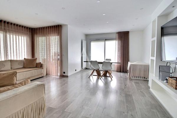 Appartement 5 pièces 103 m² Maurepas Centre