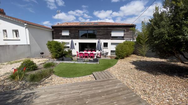 Maison Jard Sur Mer 7 pièce(s) 175.39 m2
