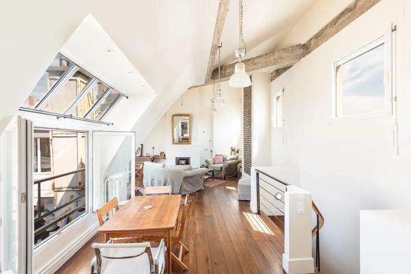 Appartement Paris 18 e - LAMARCK CAULAINCOURT