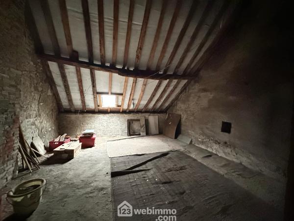 Maison 305 m² à Crécy-sur-Serre 02270
