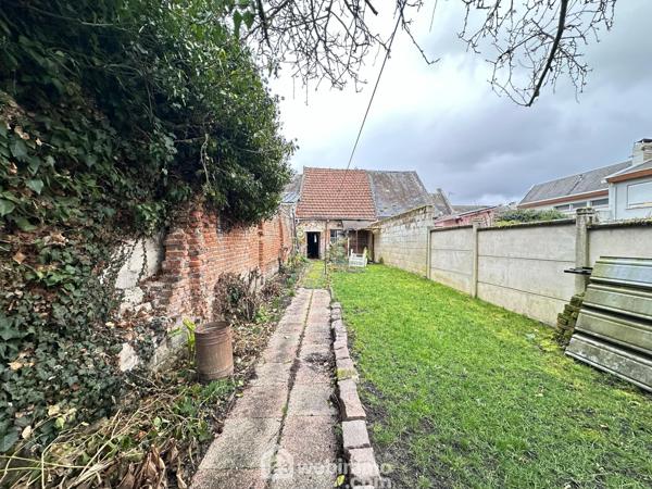 Maison 305 m² à Crécy-sur-Serre 02270