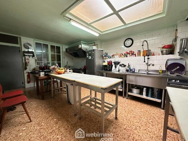 Maison 305 m² à Crécy-sur-Serre 02270